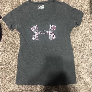 Under armour t shirt